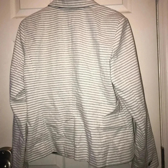 Grey and White Striped Blazer - Picture 5 of 5